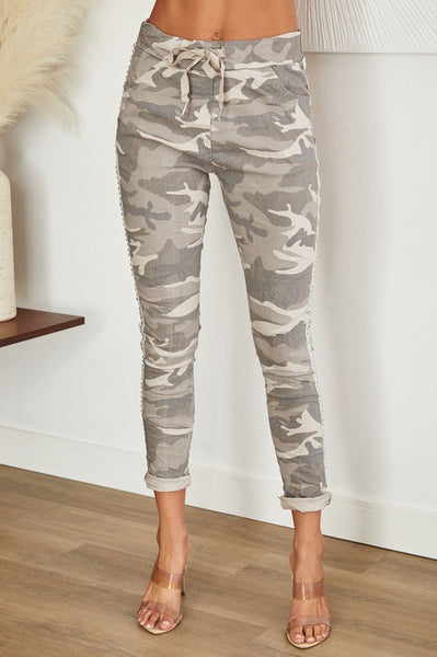 THE MADE IN ITALY CAMO PANTS - WHITE/GREY - BACK IN STOCK – STYLE ON THE GO