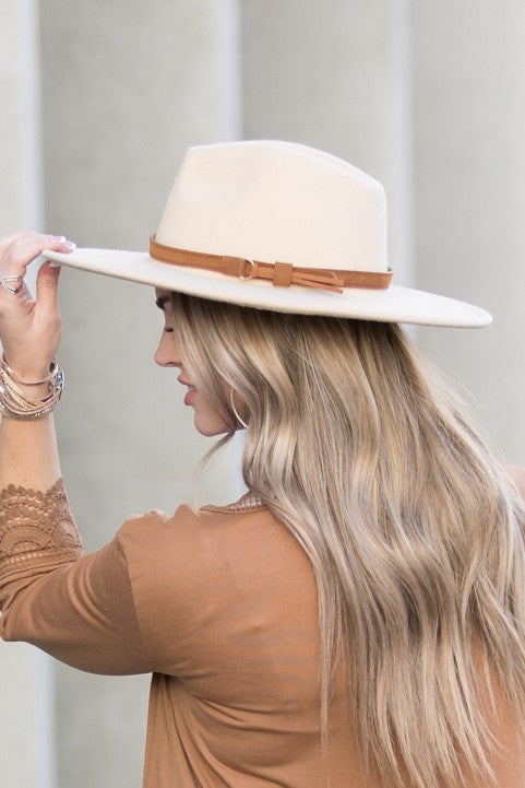 THE RIDING HIGH HAT