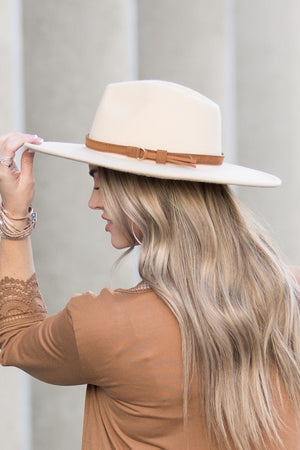 THE RIDING HIGH HAT
