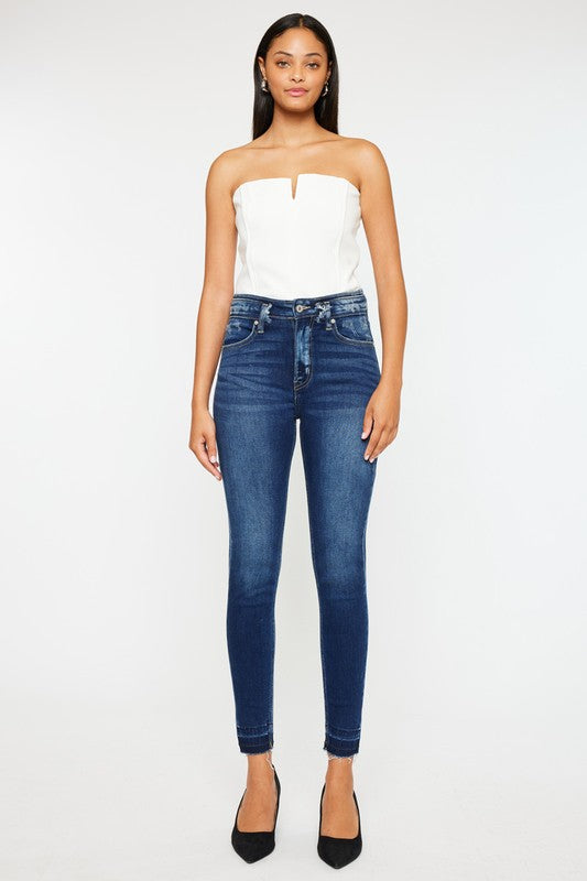 THE REWARDS SLIM LEG ANKLE GRAZER JEAN