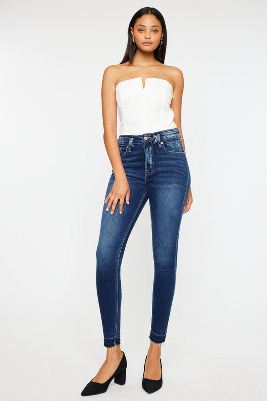 THE REWARDS SLIM LEG ANKLE GRAZER JEAN