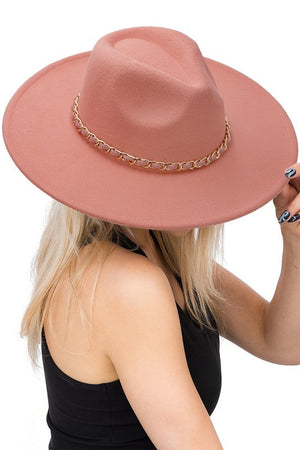 THE EQUIPPED HAT - PEACH