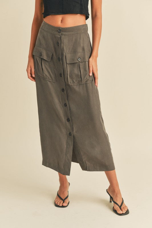 THE ESSENTIAL EDIT CARGO SKIRT