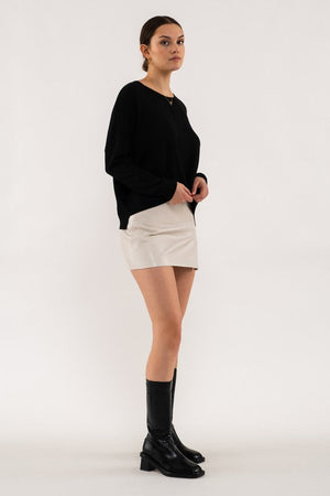 THE ESSENTIAL EDIT SLOUCHY LIGHTWEIGHT KNIT - BLACK