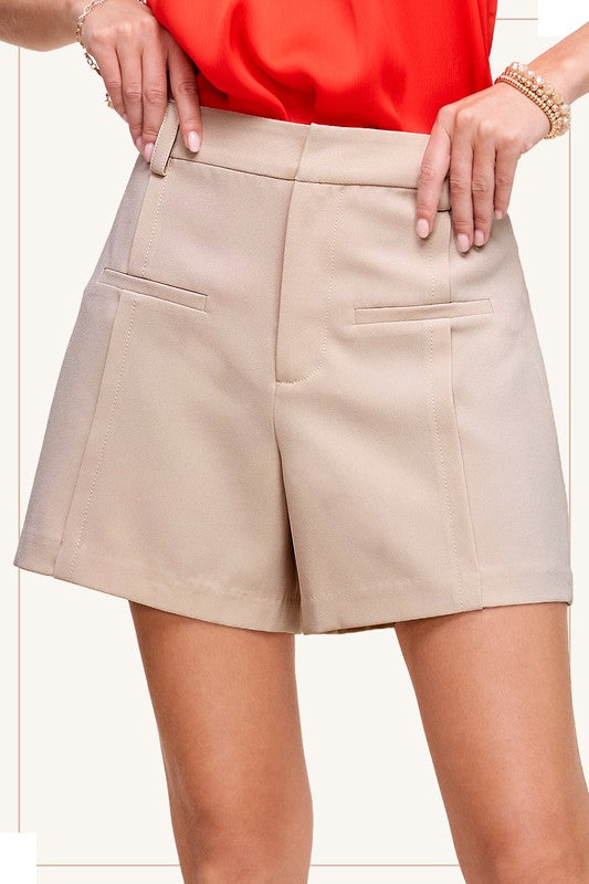 THE NARANJA TAILORED SHORT - SAND