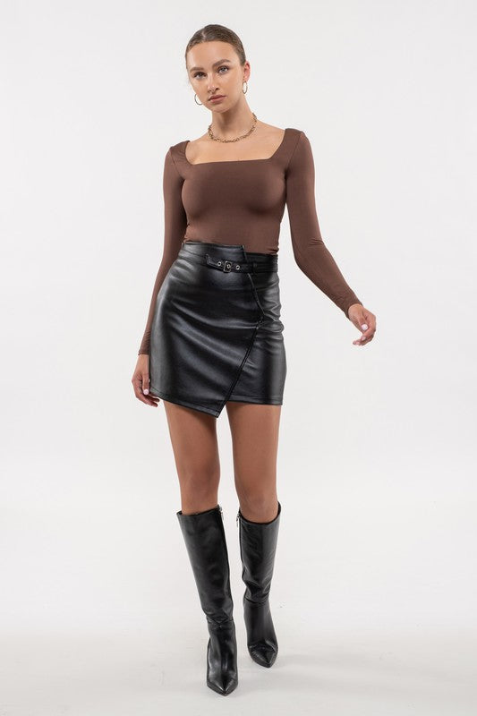 THE LET'S GO FAUX LEATHER SHORT SKIRT