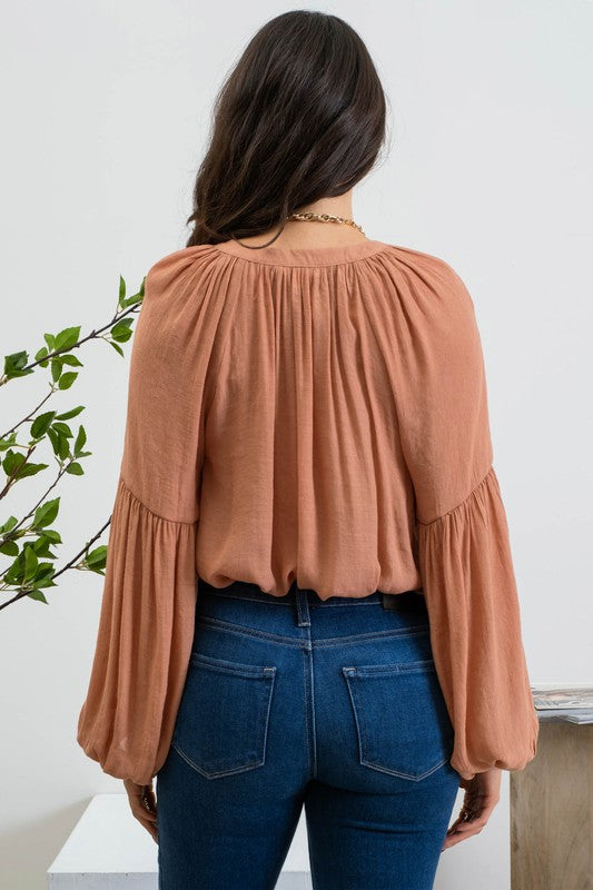 THE TAKE IT AWAY BLOUSE TOP