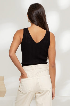 THE SIMPLE KNIT V-NECK TANK