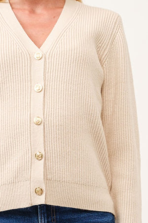 THE SOLID V-NECK GOLD BUTTON KNIT