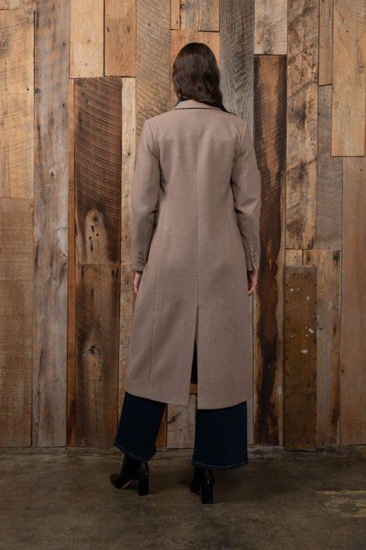 THE ESSENTIAL EDIT CLASSIC COAT