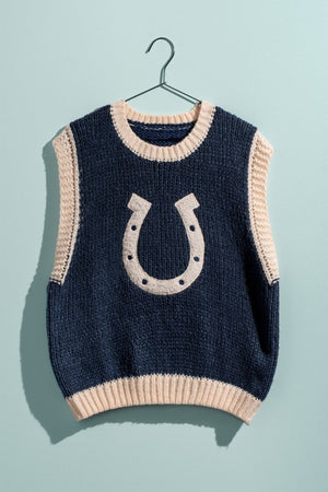 THE HORSESHOE DETAIL KNIT VEST
