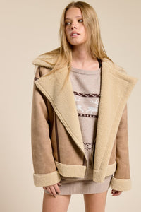 THE AVIATION ESSENTIAL JACKET