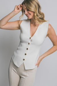 THE FRENCH RIVIERA SLEEVELESS KNIT VEST
