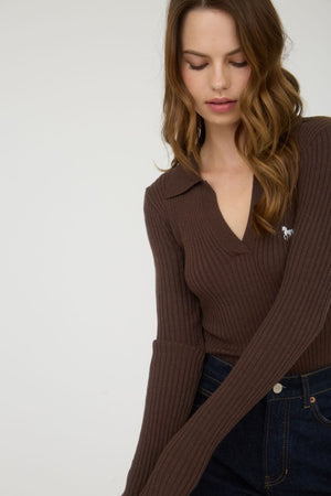THE CHEVAL POLO KNIT - CHOCOLATE