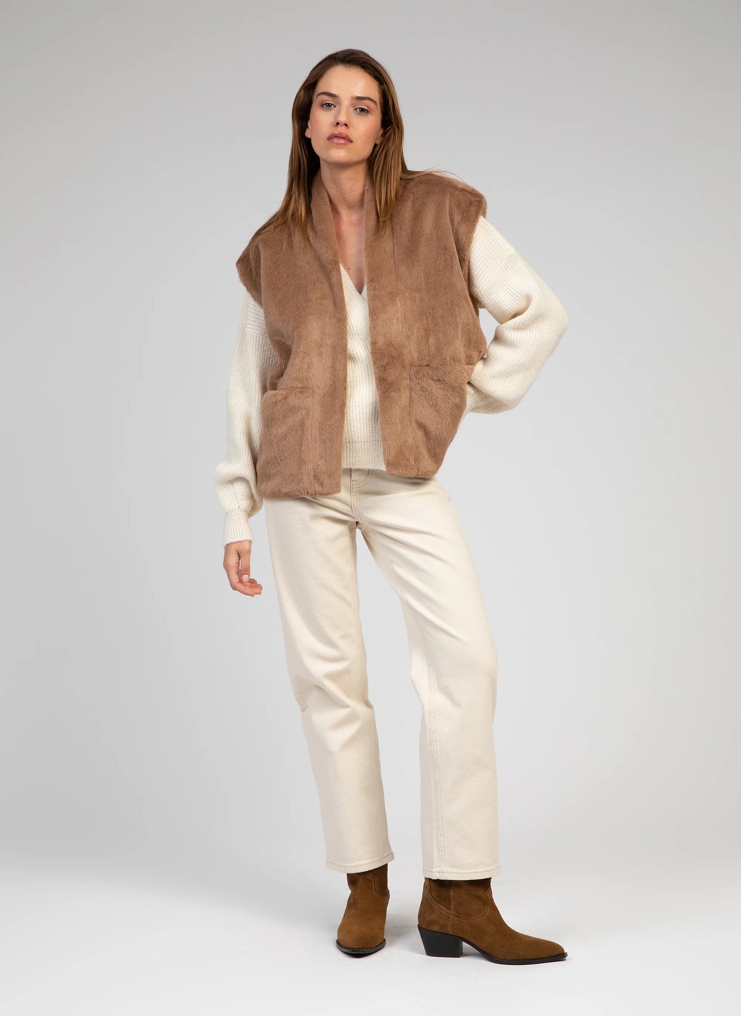 THE HAWTHORN FAUX FUR VEST