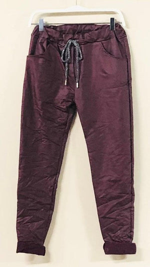 THE MADE IN ITALY FAUX LEATHER PANT - WINE
