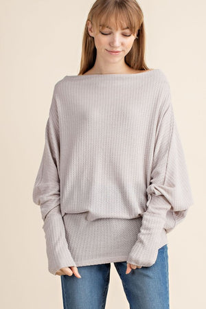 THE ESSENTIAL LIGHTWEIGHT ASYMMETRIC TOP