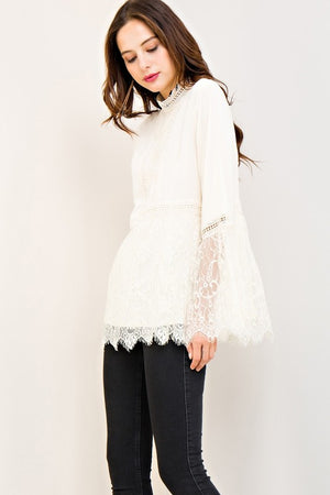 THE SHELL LACE TOP