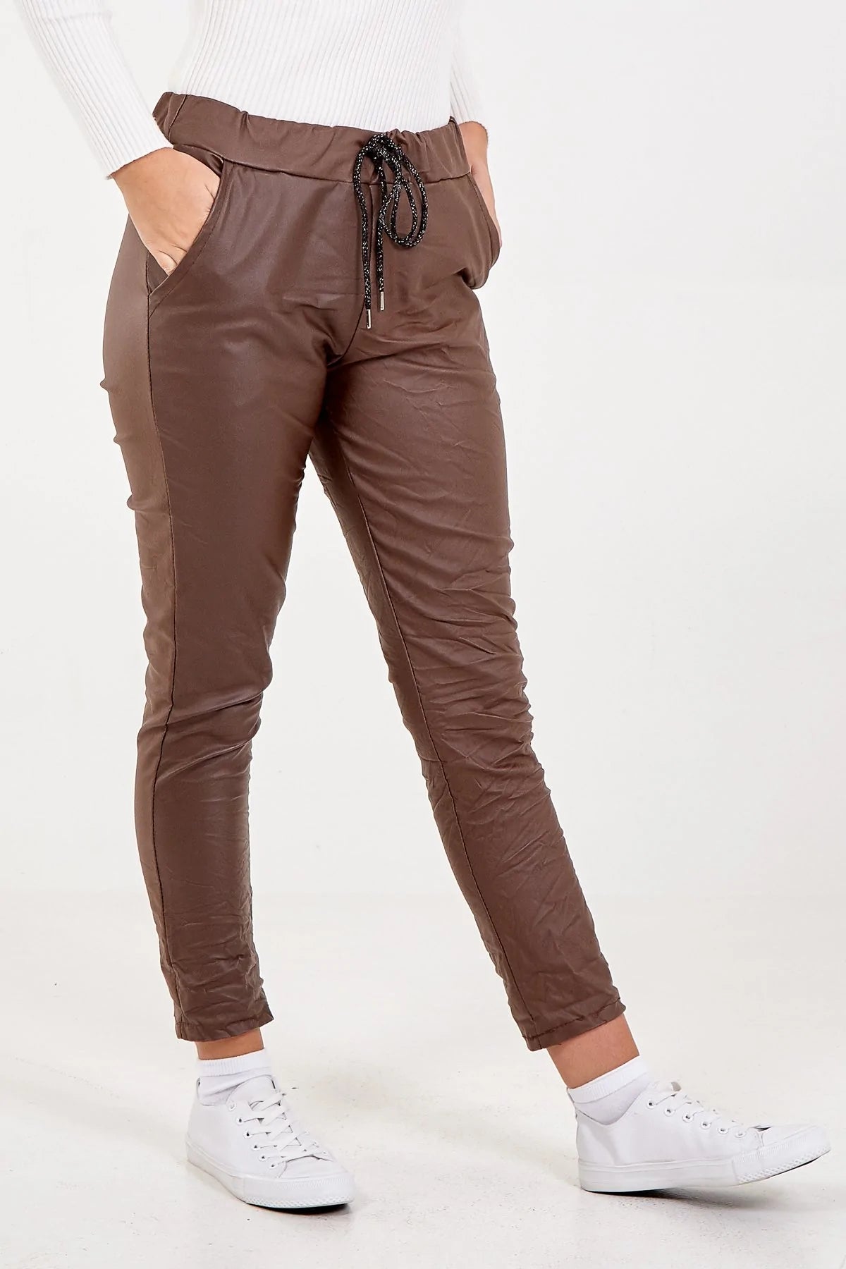 THE MADE IN ITALY FAUX LEATHER PANT - NAVY