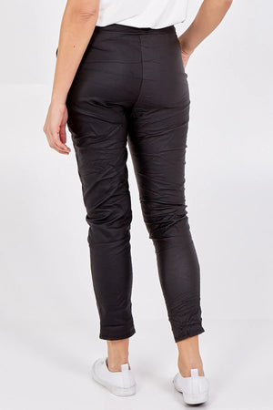 THE MADE IN ITALY FAUX LEATHER PANT - NAVY