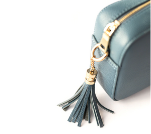 THE LONDON CITY LEATHER CROSSBODY BAG - STEEL BLUE