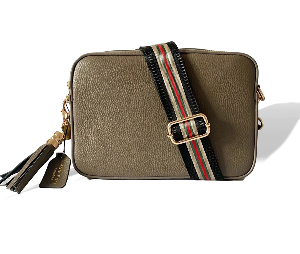 THE LONDON CITY LEATHER CROSSBODY BAG - TAUPE – STYLE ON THE GO THE LONDON CITY LEATHER CROSSBODY BAG - TAUPE – STYLE ON THE GO